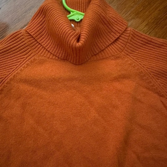 NWT Alo cashmere Sweater for women in pumpkin spice Sz:S - Picture 7 of 7